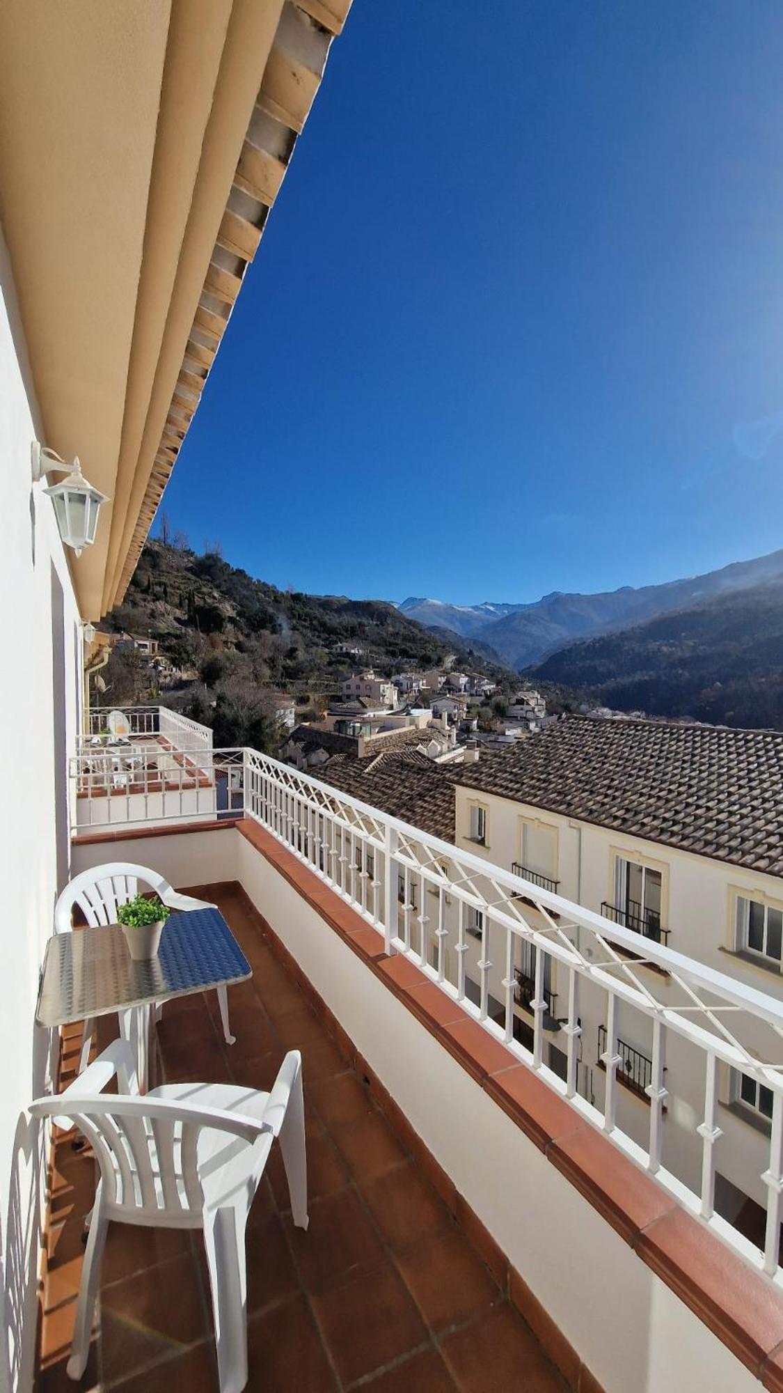 Apartamentos Sierra Nevada Park Guejar Sierra Exterior photo